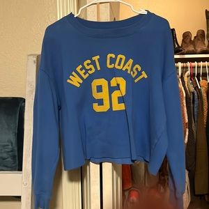 Sweatshirt with lettering